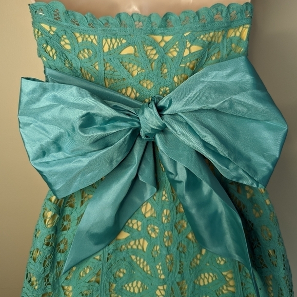 Betsey JOHNSON Battenburg lace strapless dress 6 small - Picture 8 of 15